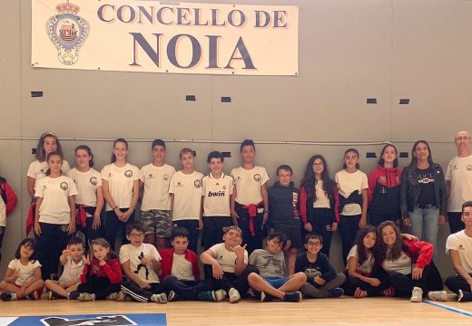 Clausura dos Campamentos Urbanos de Noia e de taekwondo do ITF Noia